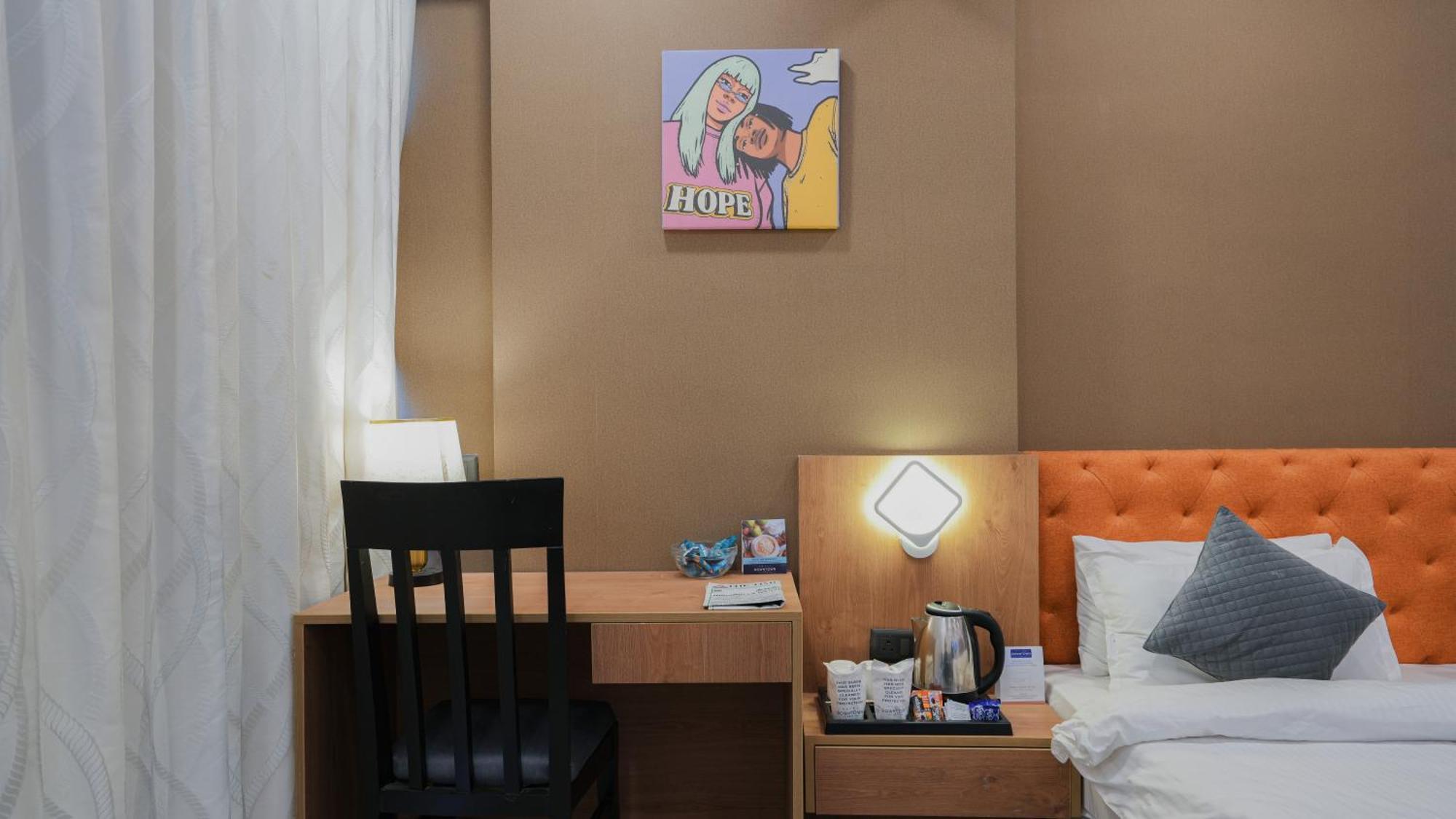 Hotel Downtown Gandhinagar Bagian luar foto